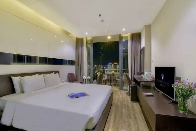 Deluxe Tek Büyük veya İki Ayrı Yataklı Oda, Şehir Manzaralı