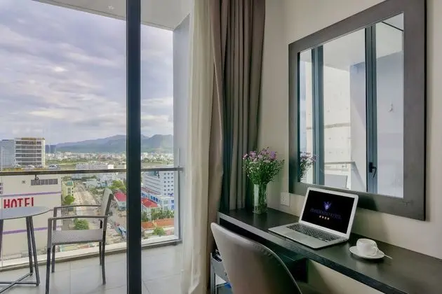 Deluxe Tek Büyük veya İki Ayrı Yataklı Oda, Şehir Manzaralı