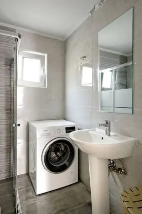 City Apart Daire, 2 Yatak Odası, Veranda, Zemin Kat