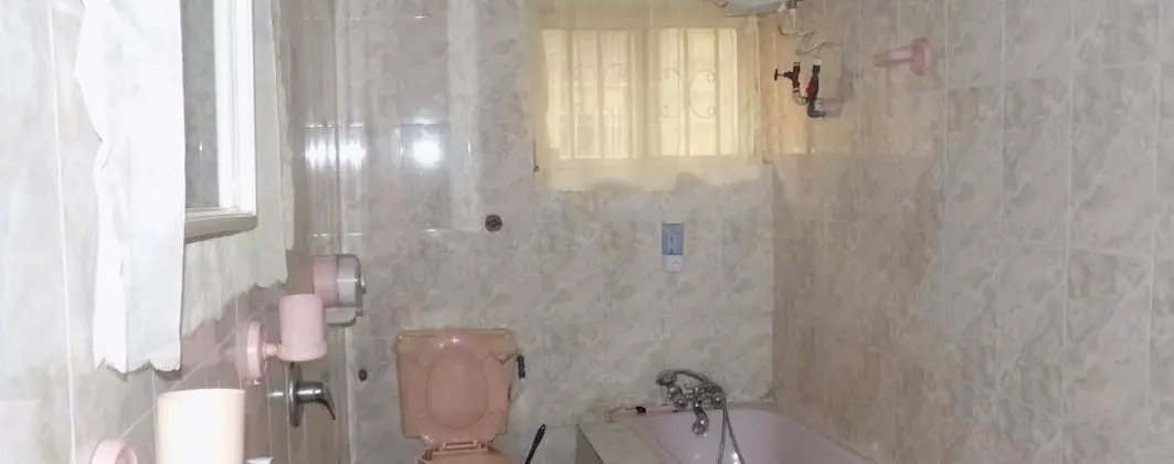 Luxury Tek Büyük Yataklı Oda