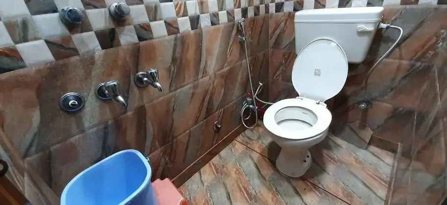 Oda, 1 Yatak Odası, Sigara İçilebilir, Buzdolabı