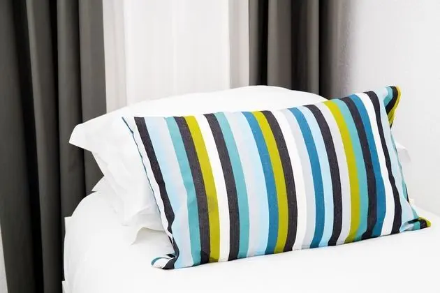 Apart Daire, 2 Yatak Odası, Balkon (II)