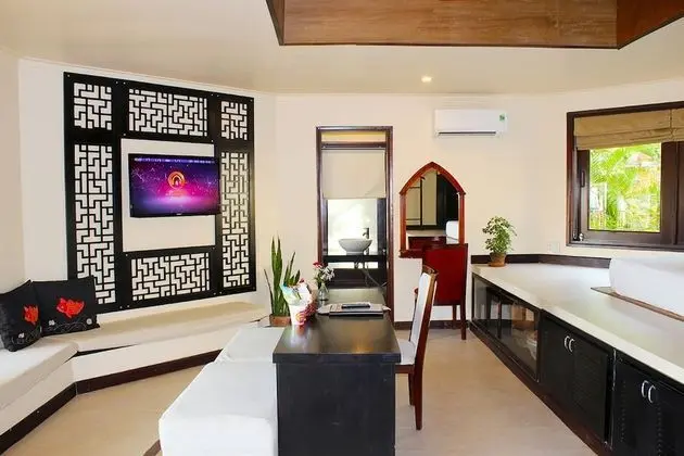 Bungalov, Kısmi Deniz Manzarası
