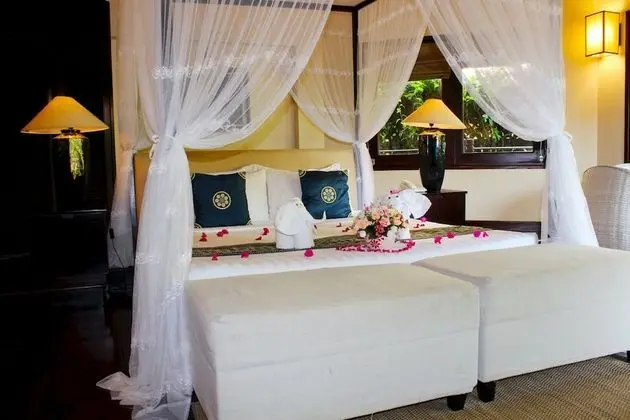 Luxury Garden View Bungalow