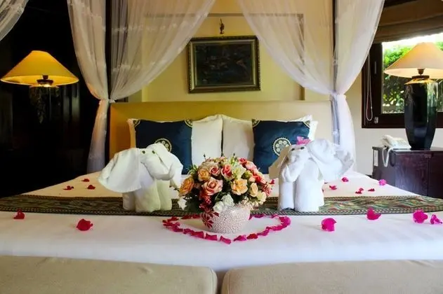Luxury Garden View Bungalow