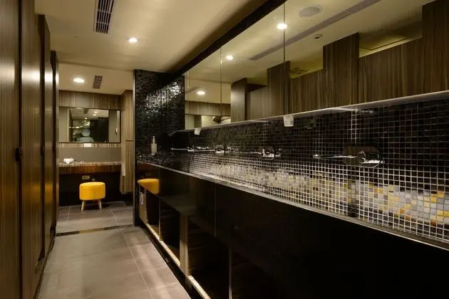 Tek Kişilik Oda, Ortak Banyo (No Window)