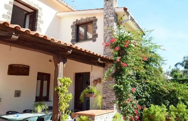 Villa, Sigara İçilebilir