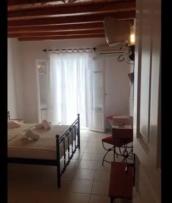 Üç Kişilik Oda, Deniz Manzaralı