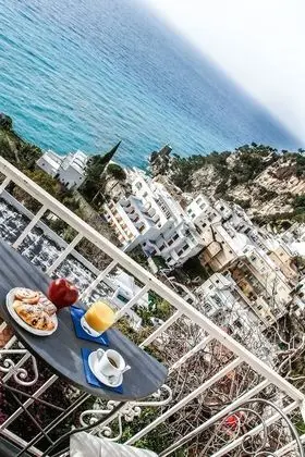 Tek Büyük Yataklı Oda, Deniz Manzaralı