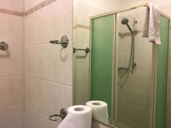 Standard Üç Kişilik Oda, Özel Banyo