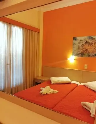 Comfort Tek Büyük veya İki Ayrı Yataklı Oda