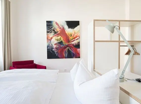 Comfort Tek Büyük Yataklı Oda