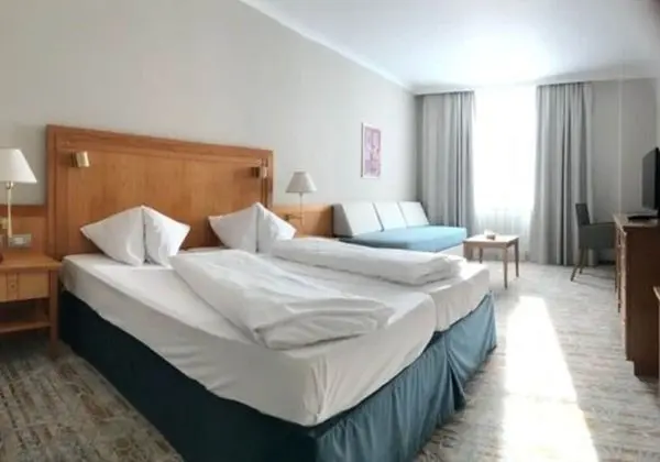 Superior Tek Büyük veya İki Ayrı Yataklı Oda, Engellilere Uygun, Sigara İçilmez