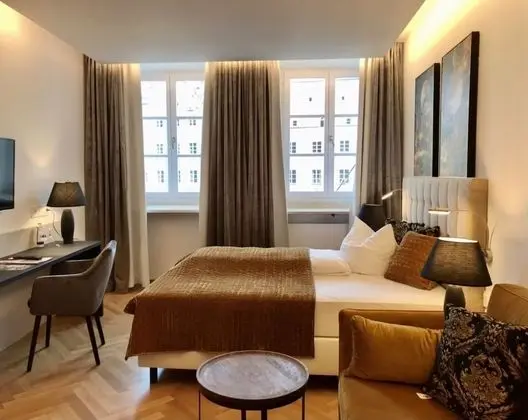 Superior Tek Büyük Yataklı Oda