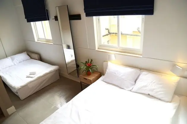 Üç Kişilik Oda (Private Bath)