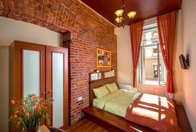 Tek Büyük Yataklı Oda