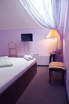 Economy Tek Büyük Yataklı Oda