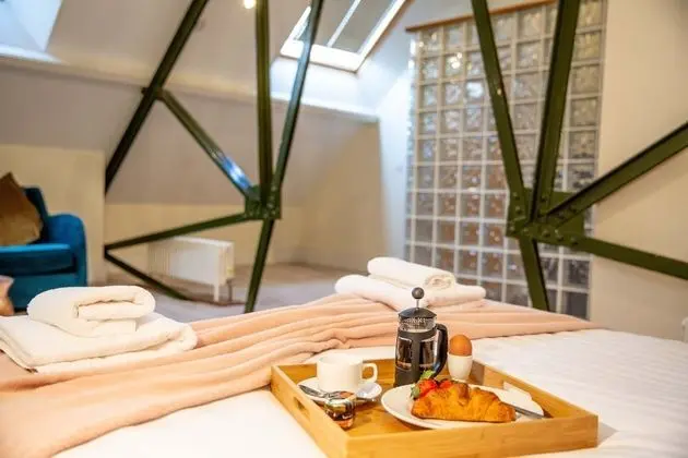 Premium Çatı Katı Süiti (Penthouse)