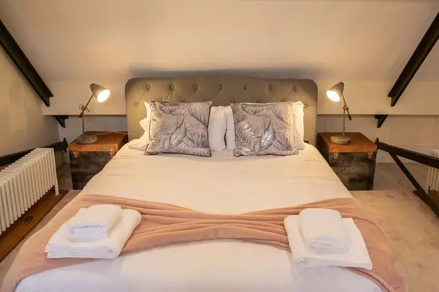 Premium Çatı Katı Süiti (Penthouse)