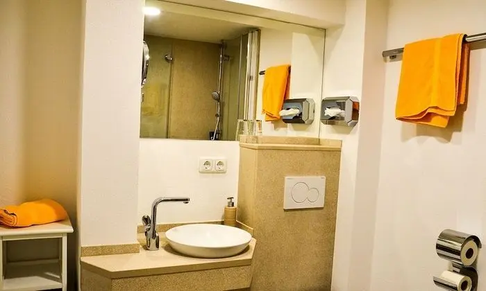 Tek Büyük Yataklı Oda