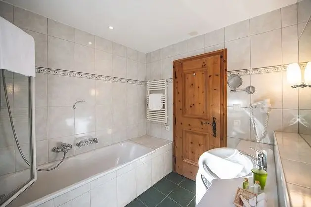 Superior Tek Büyük Yataklı Oda