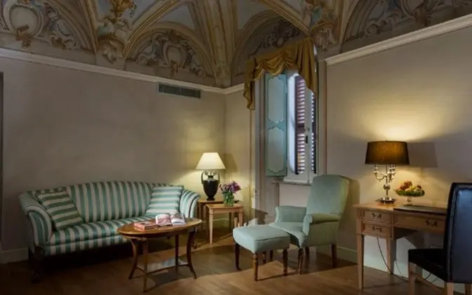 Historic Donini Junior Suite