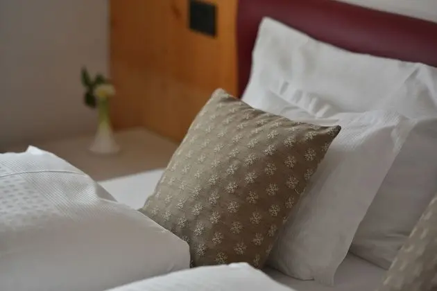 Economy Tek Büyük Yataklı Oda