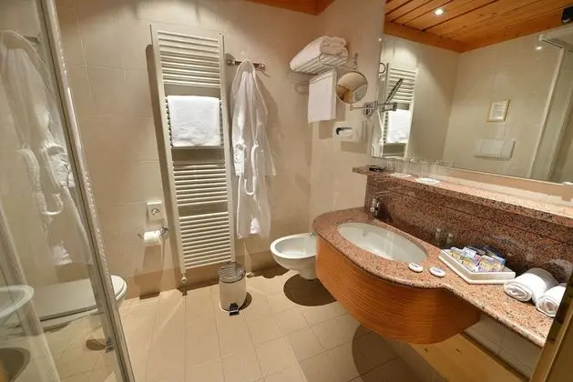 Standard Tek Büyük veya İki Ayrı Yataklı Oda