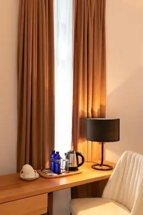 Superior Tek Büyük veya İki Ayrı Yataklı Oda