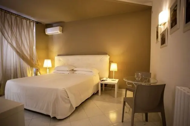 Superior Tek Büyük veya İki Ayrı Yataklı Oda