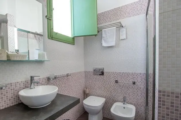 Dört Kişilik Oda, 1 Çift Kişilik Yatak ve Çekyat, Deniz Manzaralı