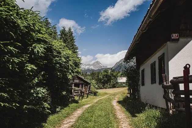 Kır Evi (Postaja Mir)