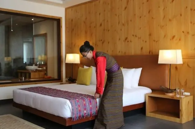 Luxury Oda