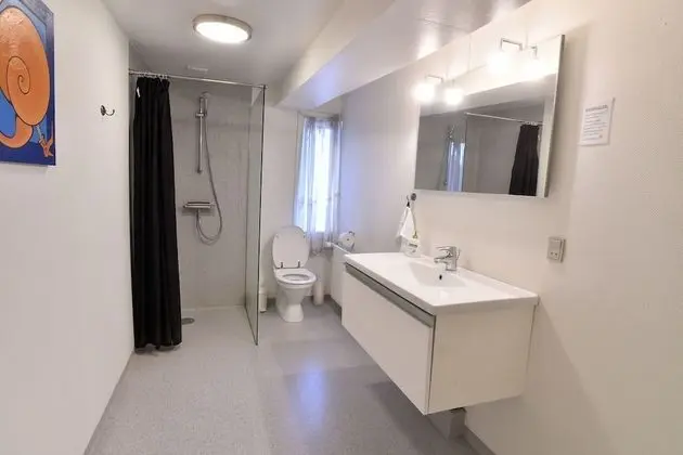 Economy Tek Büyük Yataklı Oda, Ortak Banyo