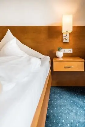 Superior Tek Büyük Yataklı Oda, 1 Yatak Odası, Balkon, Göl Kenarı