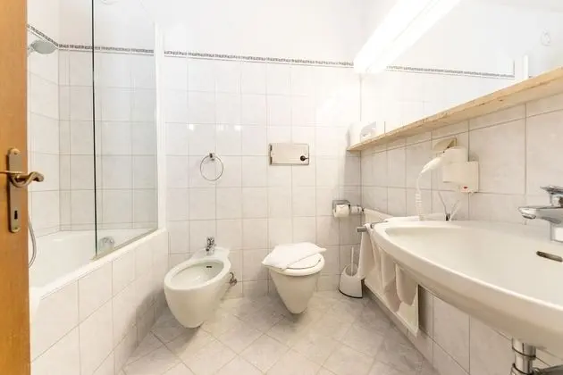 Superior Tek Büyük Yataklı Oda, 1 Yatak Odası, Balkon, Göl Kenarı