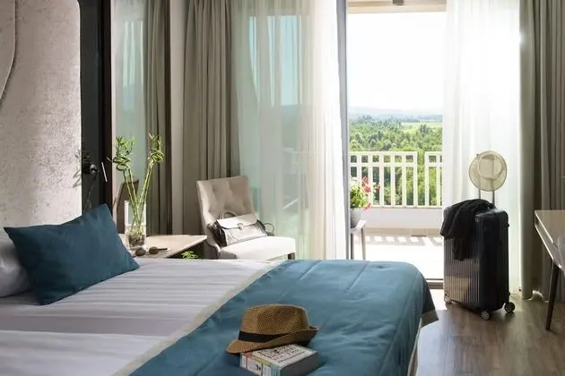 Superior Dört Kişilik Oda, Balkon, Park Manzaralı