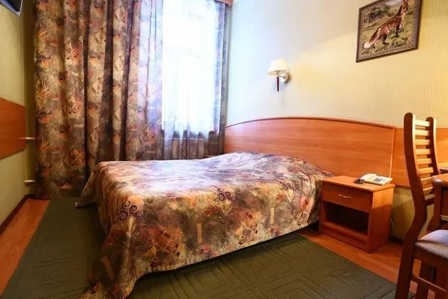 Comfort Tek Büyük Yataklı Oda