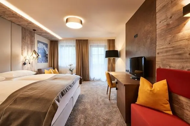 Tek Büyük Yataklı Oda (Sunnseit)