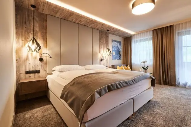 Tek Büyük Yataklı Oda (Sunnseit)