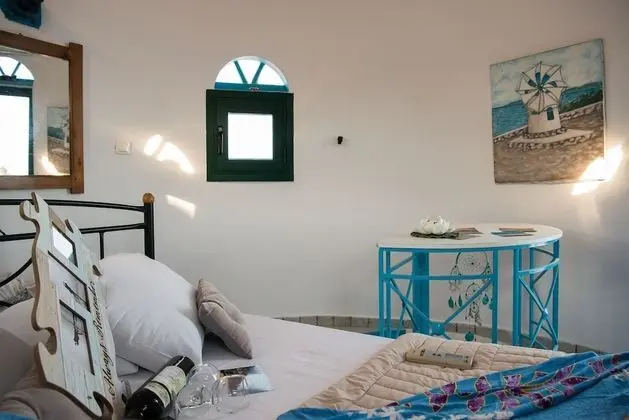Stüdyo, Deniz Manzaralı (White Windmill)