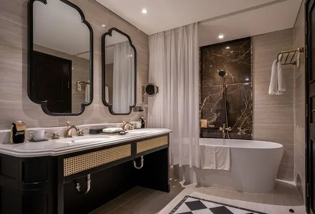 Deluxe Tek Büyük veya İki Ayrı Yataklı Oda
