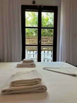 Economy Tek Büyük veya İki Ayrı Yataklı Oda
