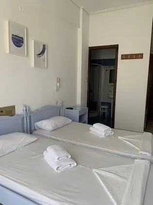 Economy Tek Büyük veya İki Ayrı Yataklı Oda