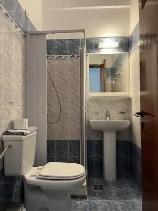 Economy Tek Büyük veya İki Ayrı Yataklı Oda