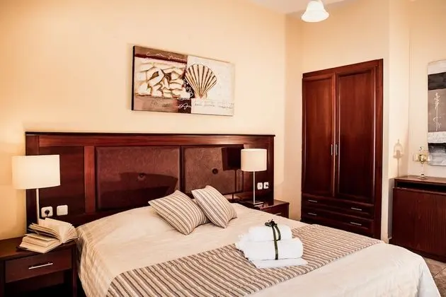 Standard Tek Büyük Yataklı Oda (Double Room with Extra bed)