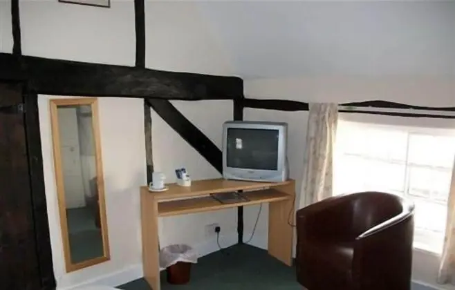 Tek Büyük Yataklı Oda, Banyolu/Duşlu