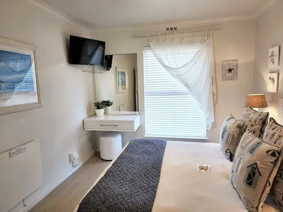Apartment, Partial Sea View (1)