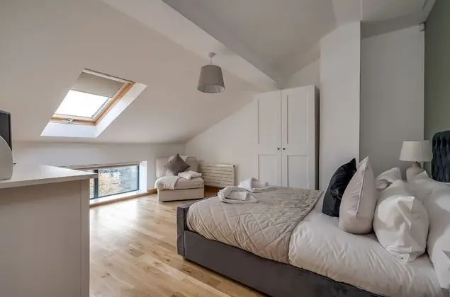 Deluxe Apart Daire, Banyolu/Duşlu, Nehir Manzaralı (Goliath 5-Bed)