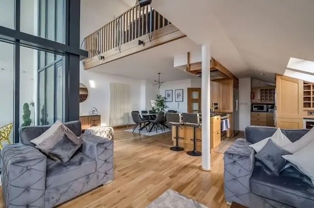 Deluxe Apart Daire, Banyolu/Duşlu, Nehir Manzaralı (Goliath 5-Bed)